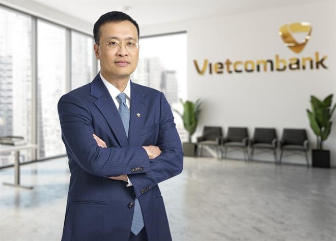 ong pham quang dung ngoi ghe chu tich vietcombank hinh 1
