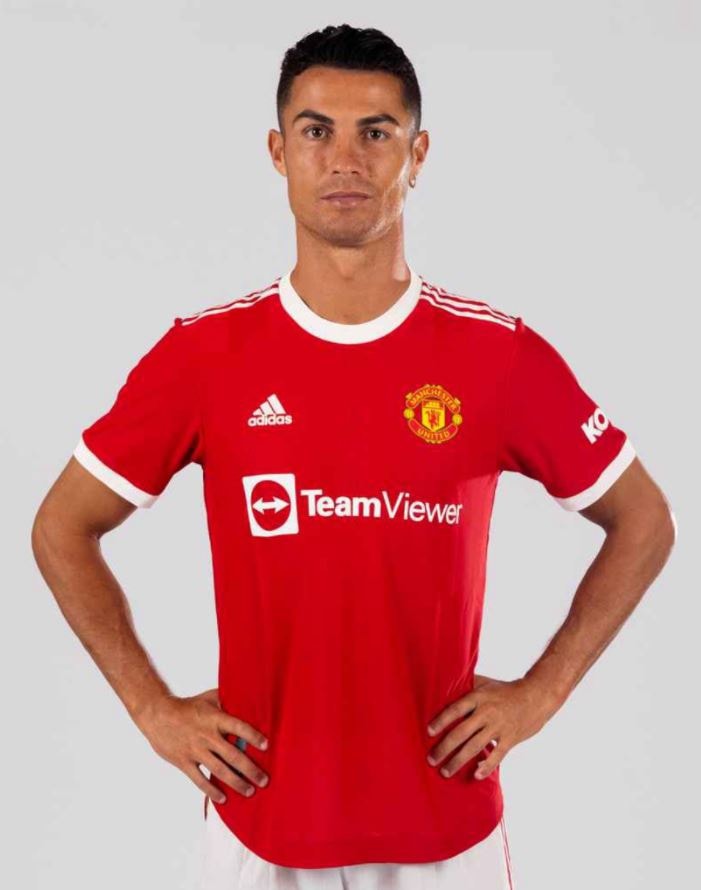 sieu sao ronaldo ra mat cung ao dau man utd mua 2021 22 hinh 1
