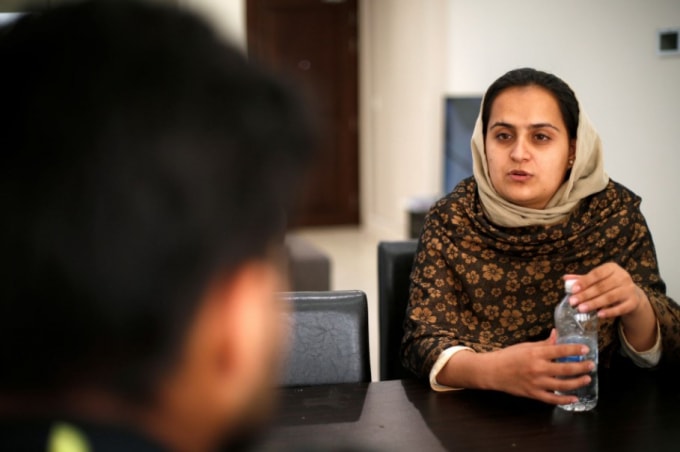 phong vien nu afghanistan ke lai khoanh khac lich su phong van taliban hinh 4