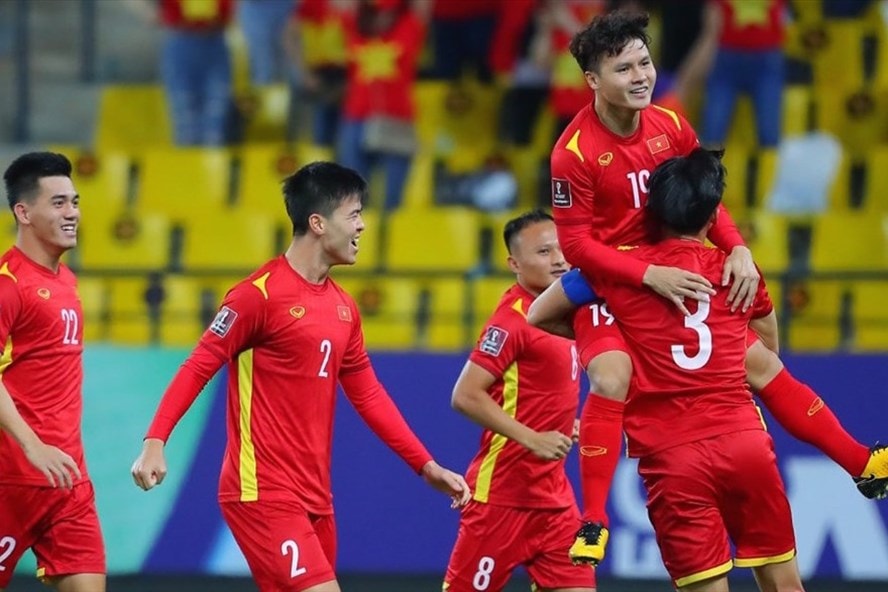 doi tuyen viet nam thua saudi arabia va su thieu hut kinh nghiem hinh 1
