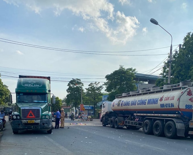 lang son va cham voi xe dau keo tren quoc lo 1 nguoi dan ong tu nan hinh 1