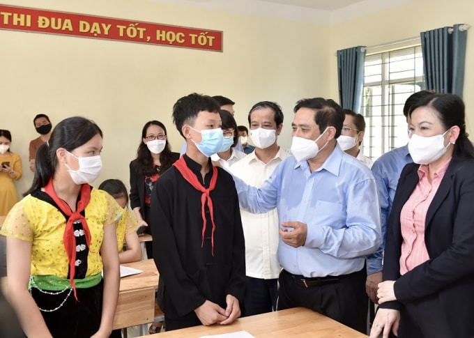 thu tuong chi dao xay dung phuong an cu the tiem chungvaccine phong covid 19 cho hoc sinh hinh 2