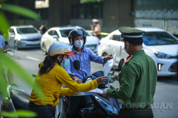 ha noi 21 chot loai 1 dat tai vi tri co mat do giao thong cao truc 24 24 gio hinh 11