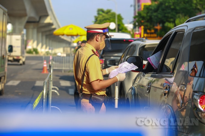 ha noi 21 chot loai 1 dat tai vi tri co mat do giao thong cao truc 24 24 gio hinh 7
