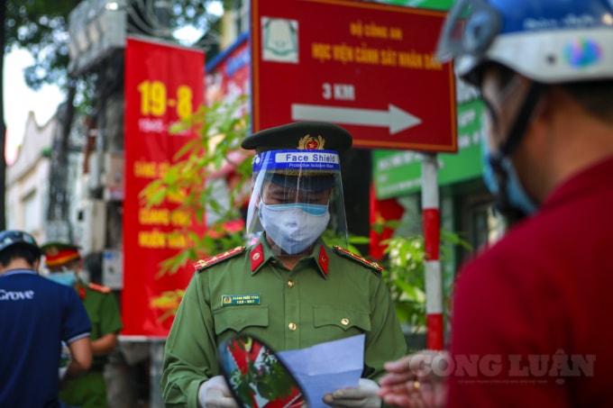 ha noi 21 chot loai 1 dat tai vi tri co mat do giao thong cao truc 24 24 gio hinh 9
