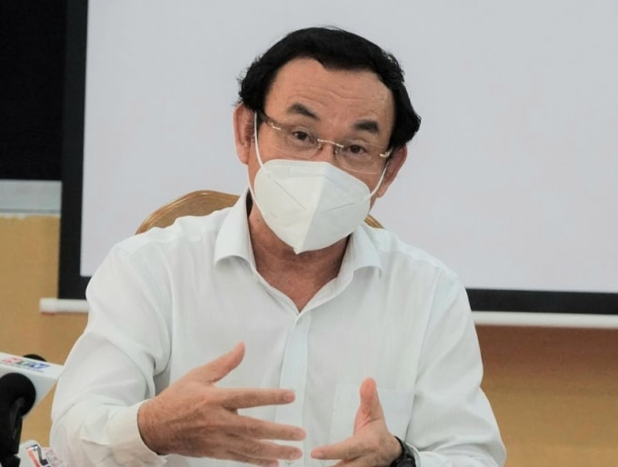 bi thu nguyen van nen chon cu chi va quan 7 lam thi diem cho kich ban binh thuong moi sau 15 9 hinh 1