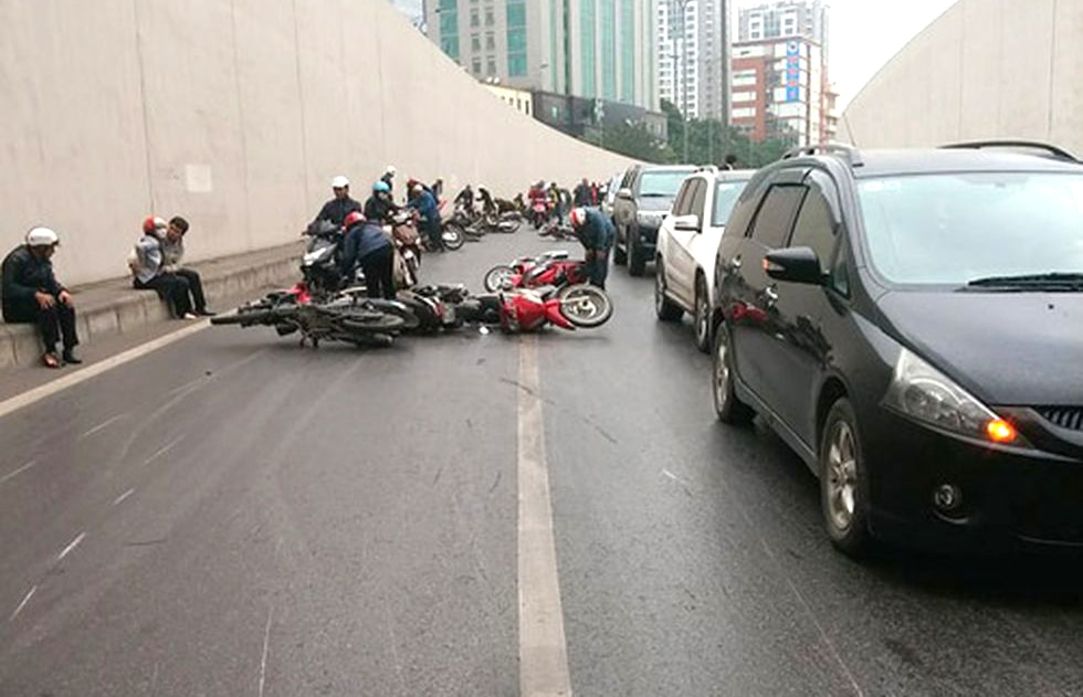 24 nguoi tu vong do tai nan giao thong trong 4 ngay nghi le hinh 1