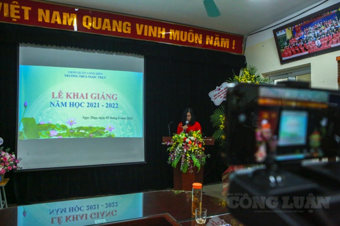 le khai giang dac biet co mot khong hai voi san truong ghe da hang cay vang lang hinh 12