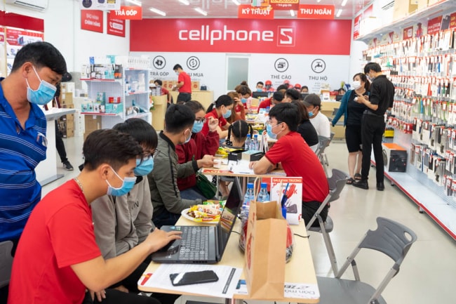 phai hoc online laptop tu 10 trieu 15 trieu dong dang chay hang hinh 1