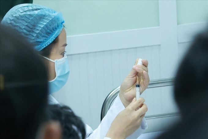1 trieu lieu vaccine ha noi moi duoc phan bo nhung nhom doi tuong nao duoc tiem hinh 1