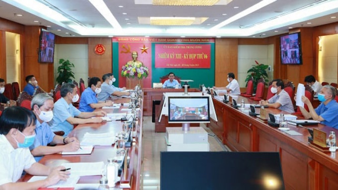 uy ban kiem tra trung uong ky luat va de nghi ky luat nhieu can bo dang vien vi pham hinh 1