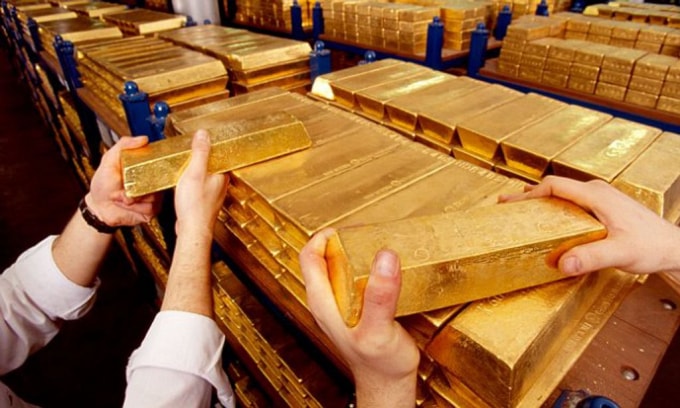 gia vang the gioi 11 9 tiep tuc on dinh sat nguong 1800 usd hinh 1