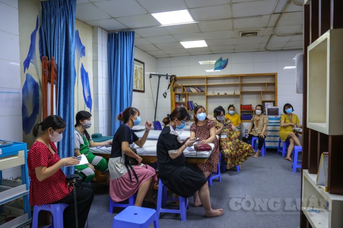 ha noi tiem vac xin covid 19 cho hon 1000 san phu tren 13 tuan hinh 7