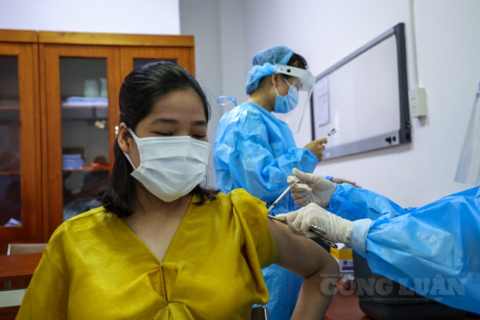 ha noi tiem vac xin covid 19 cho hon 1000 san phu tren 13 tuan hinh 6