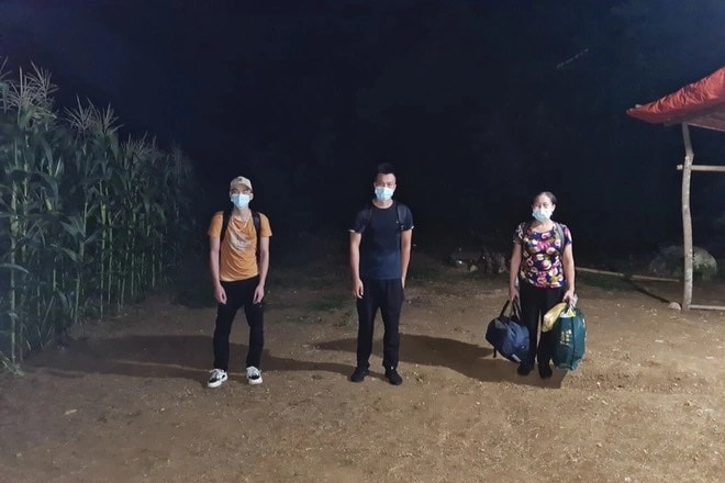 cao bang bat qua tang 3 doi tuong nhap canh trai phep hinh 1