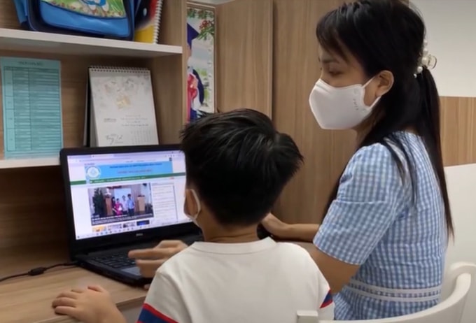 chuong trinh song va may tinh cho em lan toa tinh than nhan ai truyen di nang luong tich cuc hinh 2