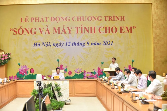 chuong trinh song va may tinh cho em lan toa tinh than nhan ai truyen di nang luong tich cuc hinh 3