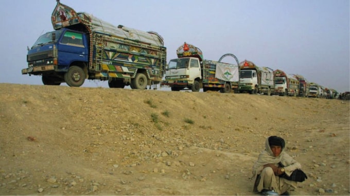 hon 2000 ty usd tai hai cua my khien afghanistan roi vao tham nhung va sup do hinh 2