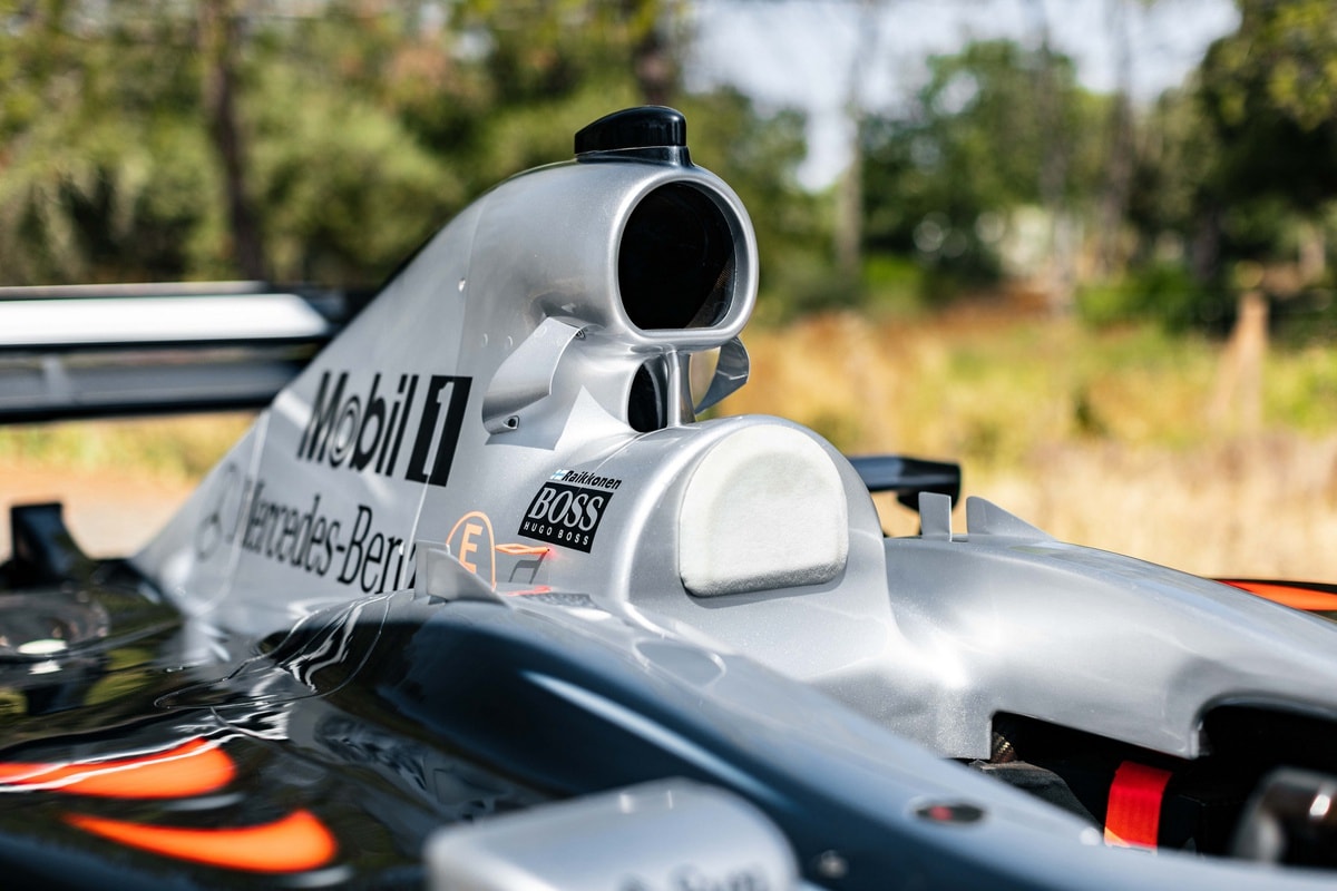 xe dua mclaren mp4 17d duoc mang ra dau gia hinh 5