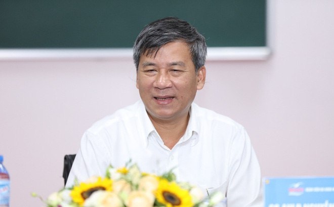 gs nguyen anh tri phong toa cach ly gian cach can thiet chong dich nhung phien toai hinh 1