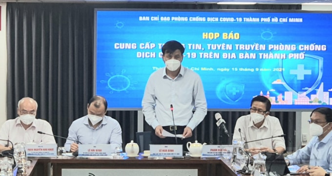 tp hcm cho phep nguoi dan vung xanh duoc ra cong vien tap the duc hinh 1
