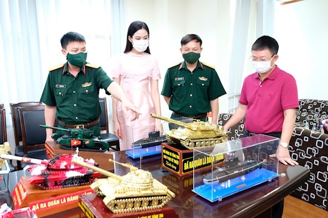 bai 5 kho khan hiem nguy noi tuyen dau da thoi thuc chung toi hinh 1