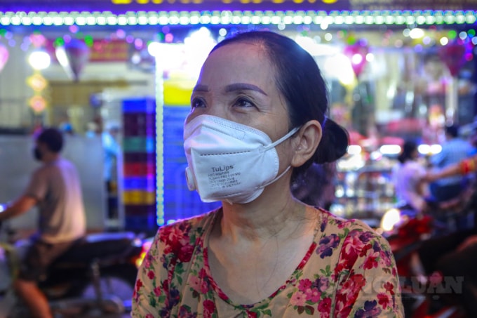 ha noi duoc noi long o vung xanh nguoi dan xep hang dai mua banh trung thu hinh 4