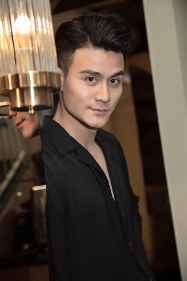 dan con lai noi tieng trong showbiz viet hinh 5