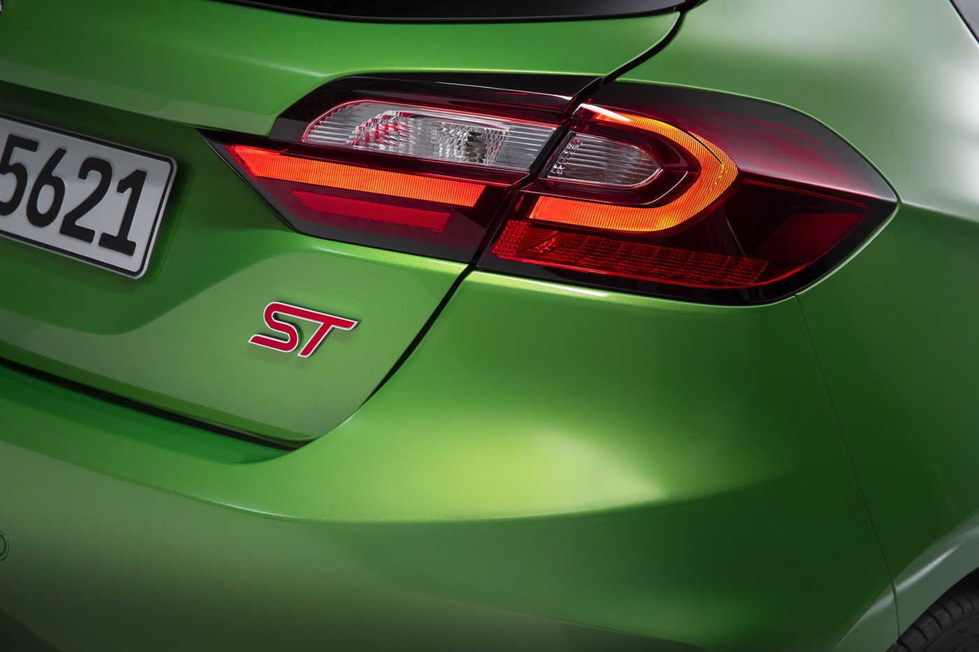 ford fiesta 2022 ra mat phien ban moi voi dien mao tre trung nang dong gia tu 523 trieu dong hinh 11