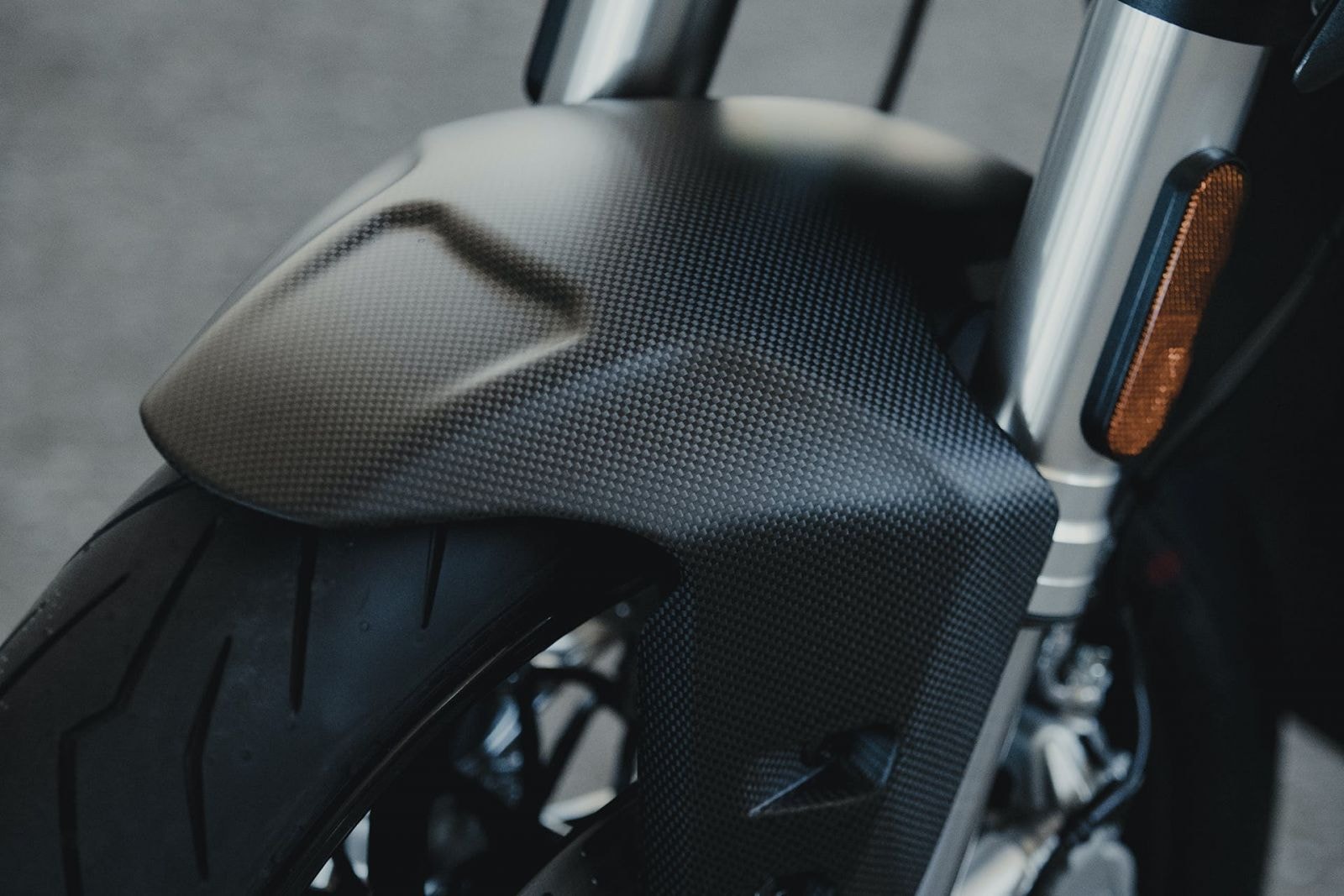 mau xe zero motorcycles quickstrike ban gioi han chi co dung 100 chiec tren toan the gioi hinh 5