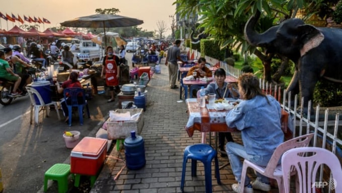 lao phong toa thu do vieng chan khi so ca nhiem covid 19 tang cao ky luc hinh 1
