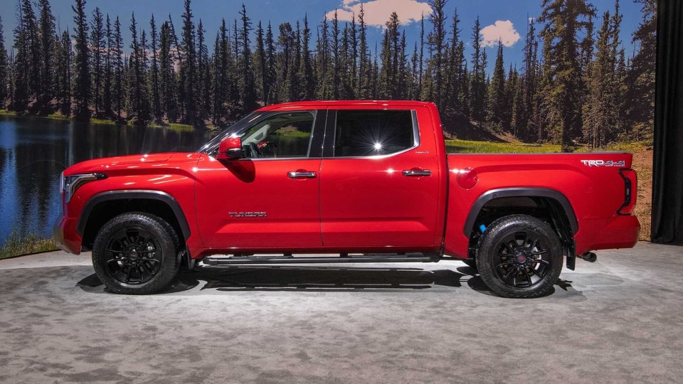 toyota tundra 2022 ra mat voi 6 bien the canh tranh voi ford f 150 hinh 3