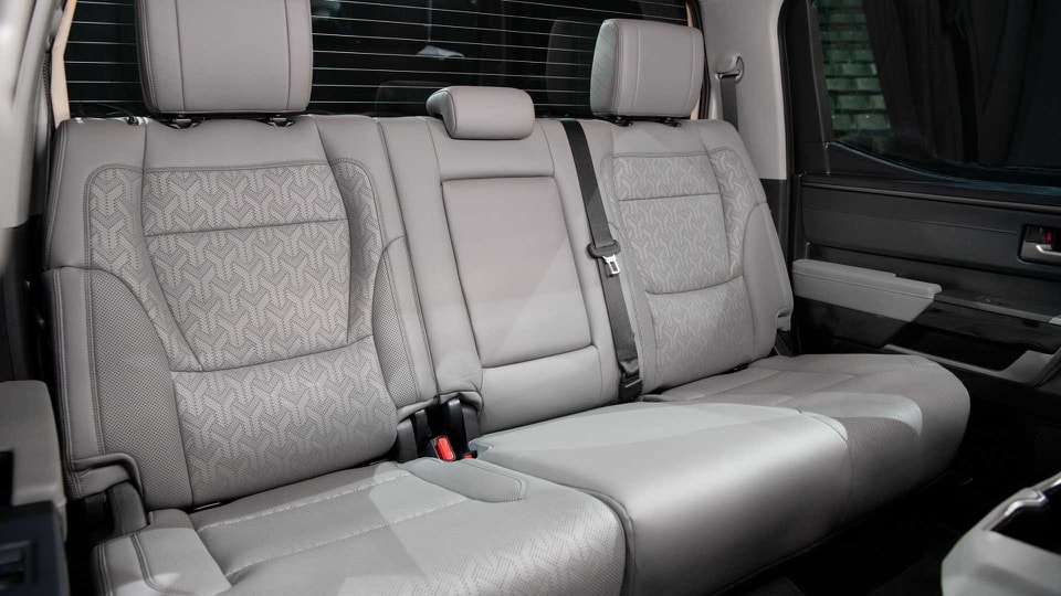 toyota tundra 2022 ra mat voi 6 bien the canh tranh voi ford f 150 hinh 5