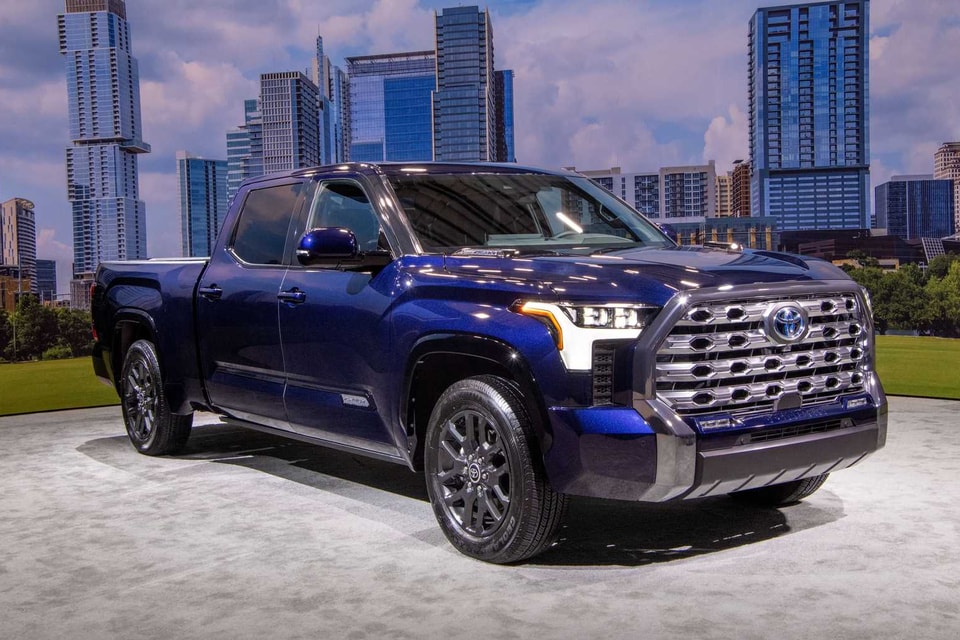 toyota tundra 2022 ra mat voi 6 bien the canh tranh voi ford f 150 hinh 1