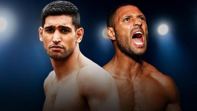 cuu vo dich the gioi amir khan cam thay bi phan biet doi xu khi canh sat duoi khoi may bay o new york hinh 3