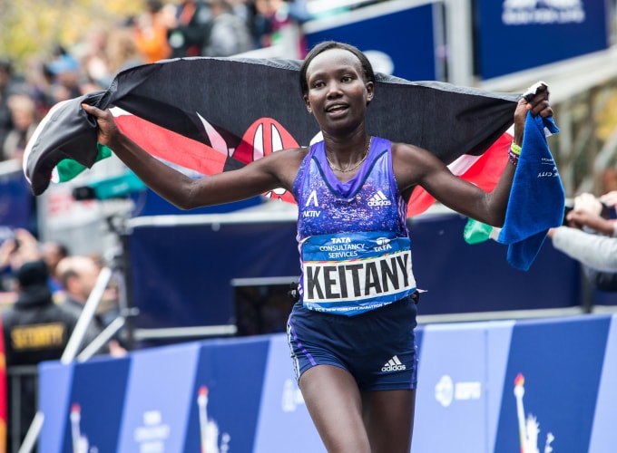ky luc gia the gioi marathon mary keitany bat ngo tuyen bo gia tu su nghiep thi dau chuyen nghiep hinh 1
