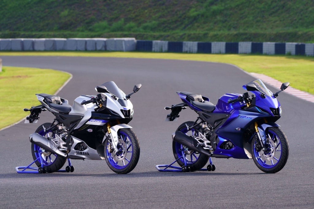 yamaha r15 v4 the he thu 4 ra mat bo sung ban dac biet r15m hinh 1