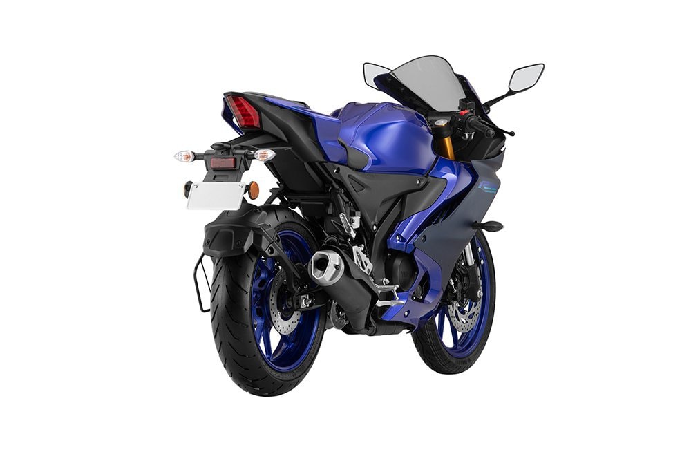 yamaha r15 v4 the he thu 4 ra mat bo sung ban dac biet r15m hinh 5