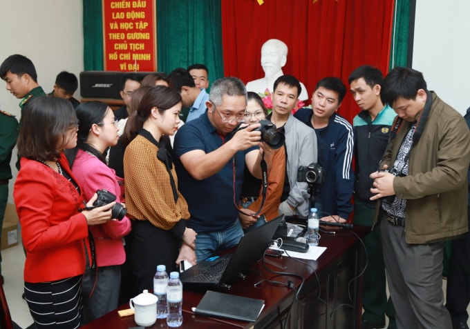 bai cuoi moi dong tin moi binh luan phai the hien tinh than trach nhiem hinh 1