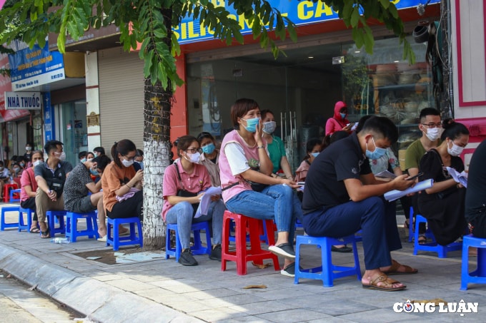 benh vien mat hong son tam dung tiem chung vac xin covid 19 do nguoi dan chen lan hinh 6