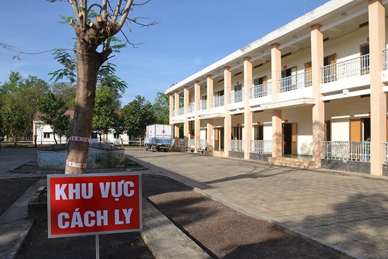 thua thien hue 70 hoc sinh phai cach ly tap trung do lien quan ca mac covid 19 hinh 1