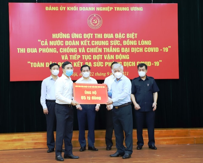 agribank ung ho 5 ty dong phong chong dich covid 19 hinh 2