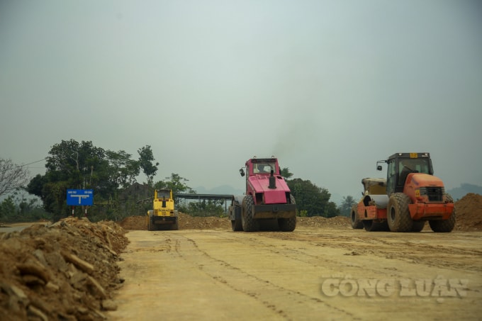 kien nghi nang cong suat khai thac mo vat lieu phuc vu thi cong cao toc bac nam hinh 1