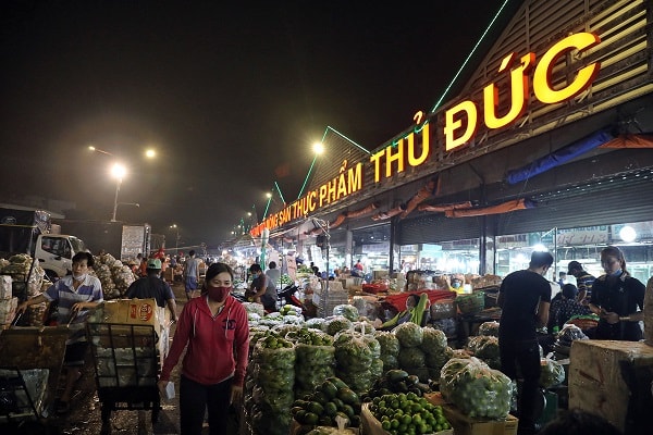 bo cong thuong de nghi cac tinh thanh pho phia nam khan truong mo lai cho truyen thong hinh 1