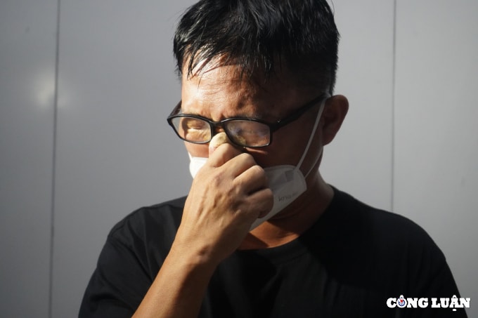 nhan lai ky vat cua nguoi than mat vi covid 19 tat ca chi con la nhung ky niem hinh 5