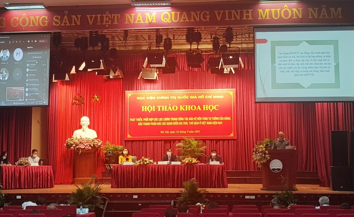 hoi thao khoa hoc phat trien phoi hop luc luong trong cong tac bao ve nen tang tu tuong cua dang hinh 1