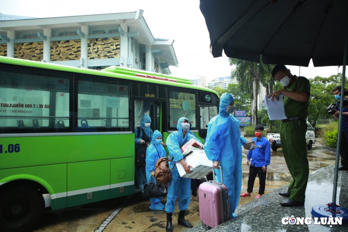 ha noi don cong dan cach ly du 21 ngay tai ky tuc xa dai hoc fpt ve noi cu tru hinh 3