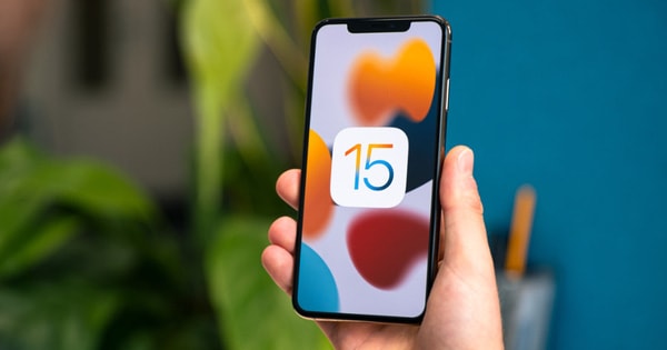 nguoi dung gap loi thong bao day bo nho khi nang cap ios 15 hinh 1