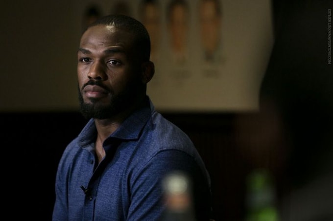 vua duoc vinh danh o giai ufc hall of fame cuu vo dich hang ban nang jon jones bi bat giu hinh 1