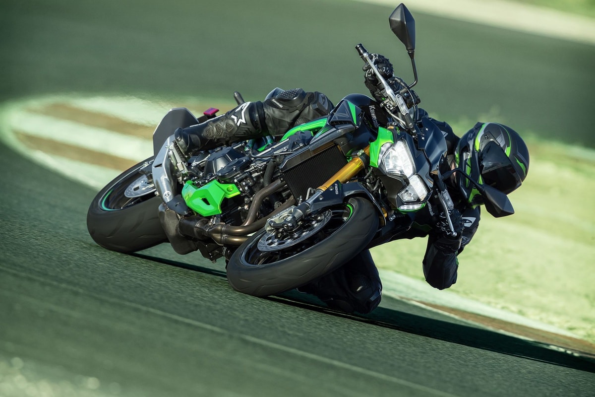 kawasaki z900 se 2022 ra mat nang cap kha nang van hanh hinh 4
